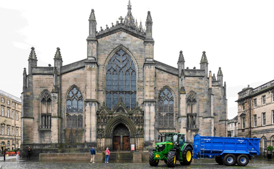 Harvest St Giles Cathedral Edinburgh