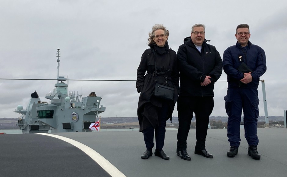 Rt Rev Dr Shaw Paterson On The Hms Queen Elizabeth 