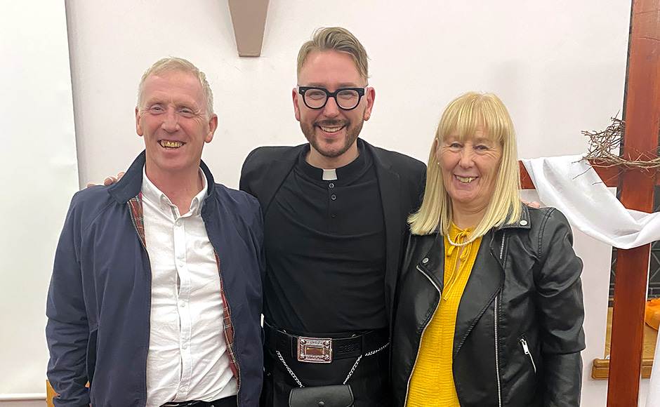 Rev George Sneddon And His Parents