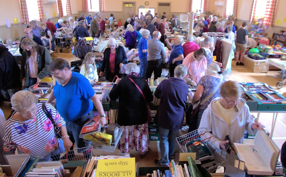 Visitors to Alyth Kirk shop