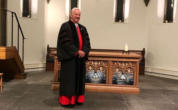 Rev Dr George Whyte in his Queen's Chaplain robes
