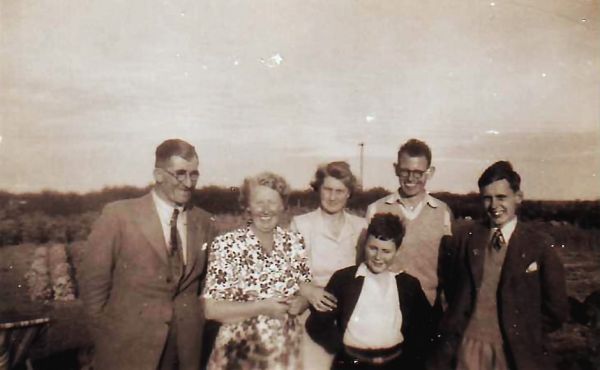 Group photo from the 1950s with Douglas Fernie and John Russell