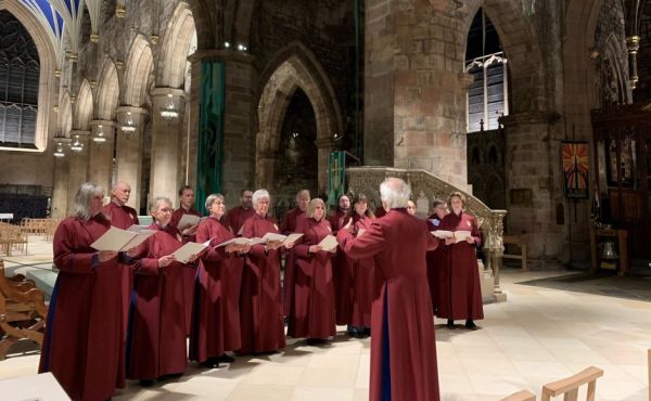 The choir of St Giles' rehearsing